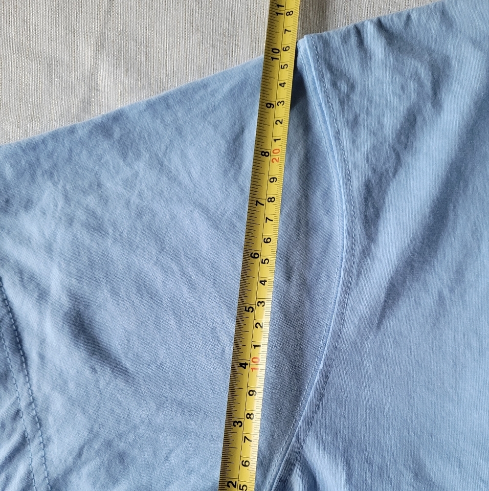 GOAT Light Blue Graphic Tee with Goat Patch Size L - Picture 8 of 9